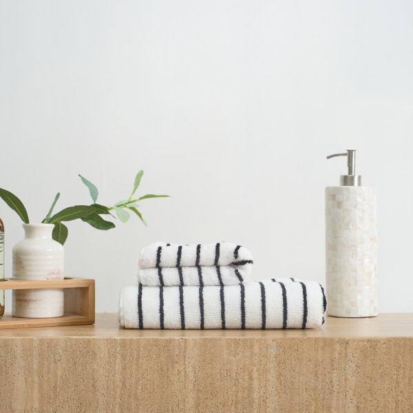 Khăn Cotton cao cấp - Họa tiết Sọc đen